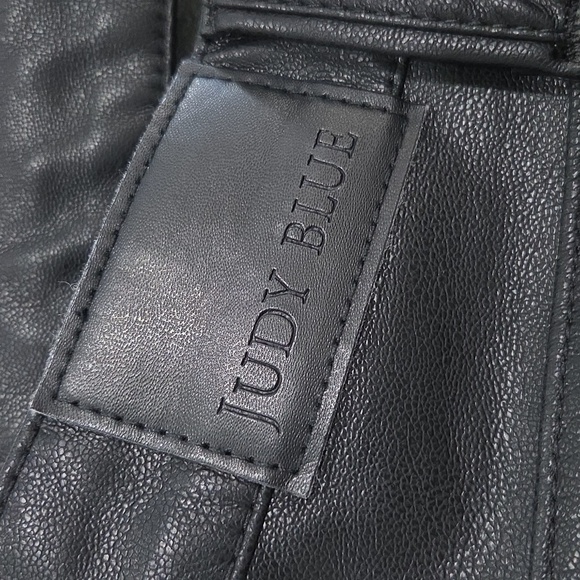 Judy Blue Faux Leather Pants Straight Leg High Rise Tummy Control Black 9/29 - Picture 9 of 9